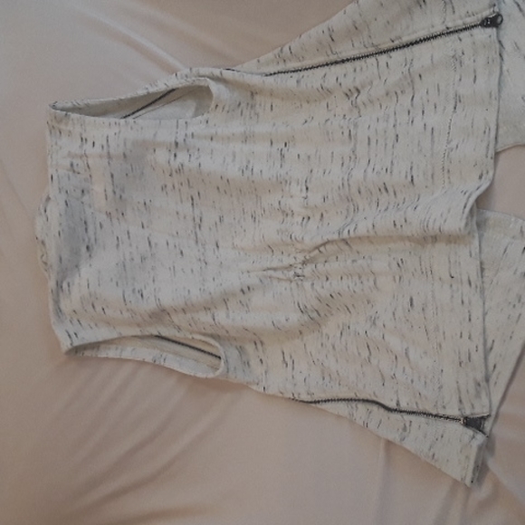 Top - Picture 3 of 3